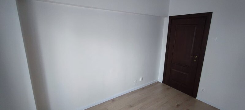 Stefan cel Mare, vav de Spitalul Colentina, metrou, Parcul Circului 6 min.